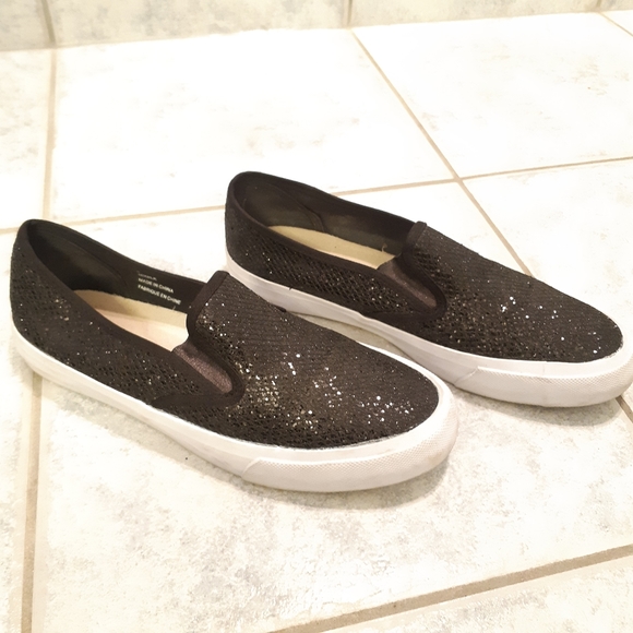 Expression Shoes - Women glitter sneakers by Expression size 8